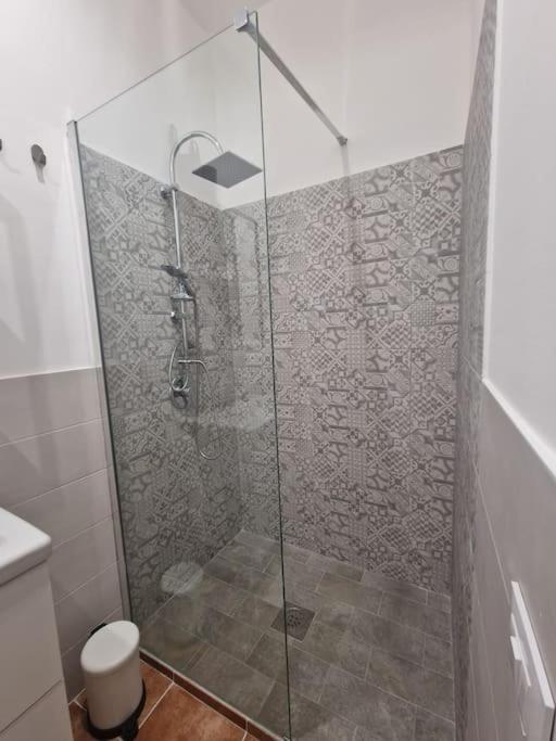 Calacasa Apartment Palermo Luaran gambar