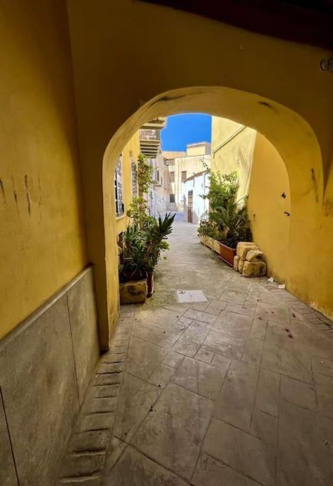 Calacasa Apartment Palermo Luaran gambar